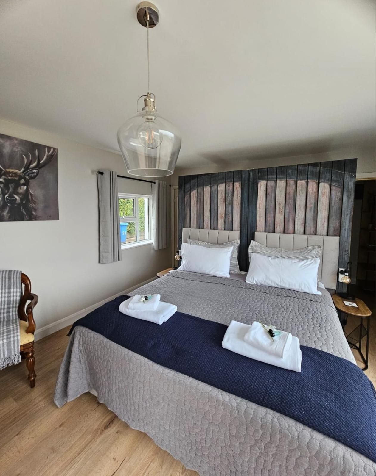 Hotel The View Randalstown Esterno foto